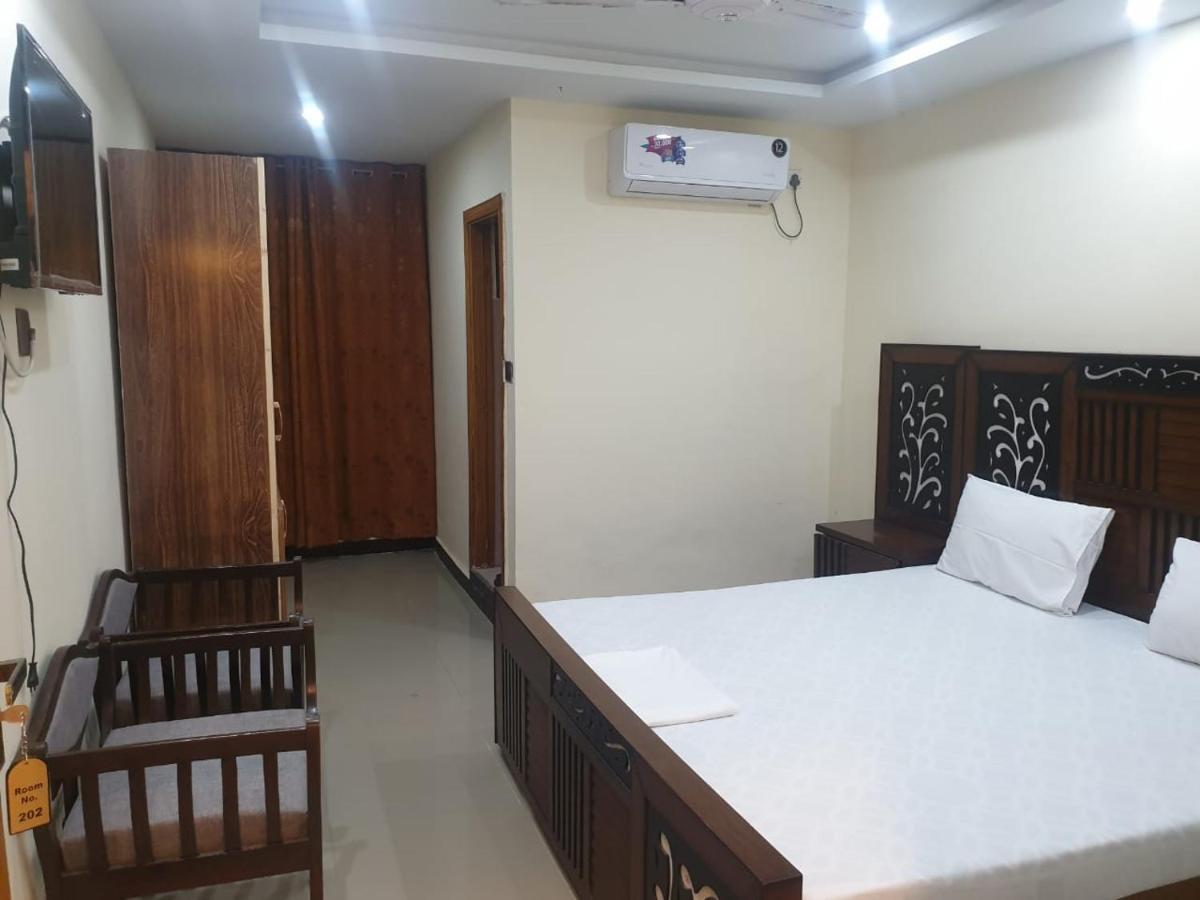 Dream Night Hotel อิสลามาบัด ภายนอก รูปภาพ