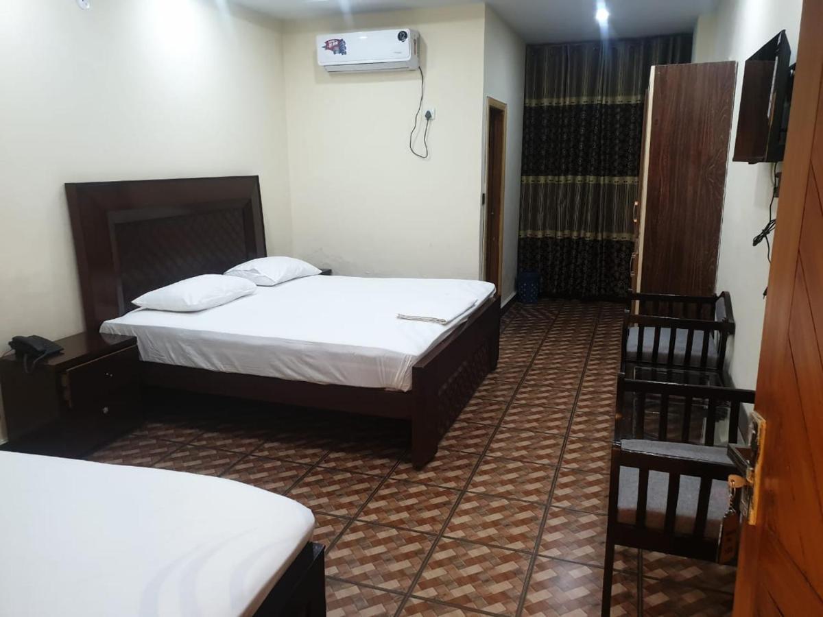 Dream Night Hotel อิสลามาบัด ภายนอก รูปภาพ